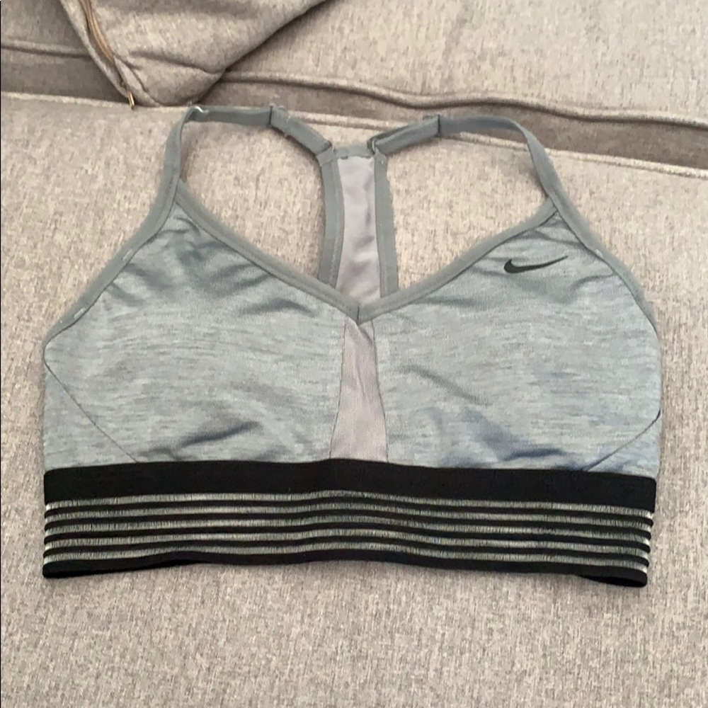 Nike dri- Fit sports bra